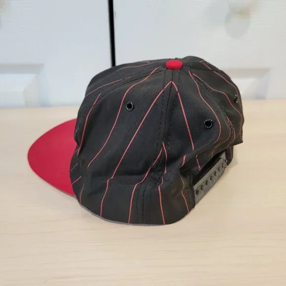 NASCAR Texaco Havoline Racing Davey Allison Pinstripe Red Black Hat OSFM NWOT - Picture 2 of 5